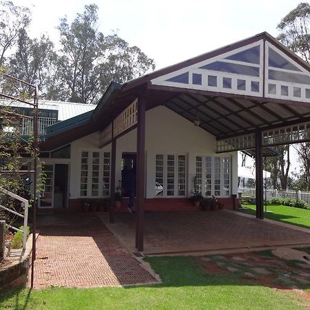 דירות אוטי Irinjalakuda House מראה חיצוני תמונה